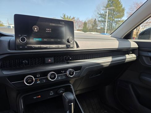 Used 2023 Honda CR-V LX image 20