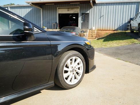 Used 2023 Toyota Camry LE FWD image 18