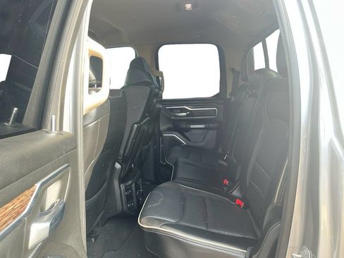 Used 2019 RAM 1500 Laramie AWD/4WD image 21