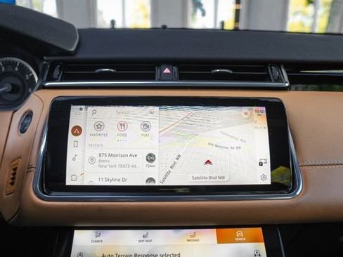 Used 2023 Land Rover Range Rover Velar HST AWD/4WD image 34