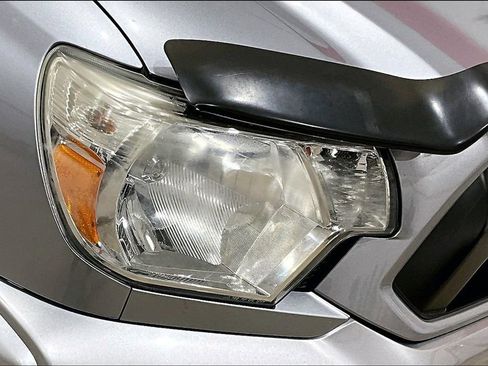 Used 2015 Toyota Tacoma 4x4 Double Cab w/ TRD Sport Package image 25