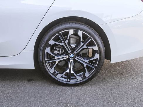 Used 2026 BMW 330i Sedan w/ Convenience Package RWD image 8