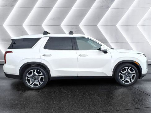 Used 2025 Hyundai Palisade SEL FWD image 6