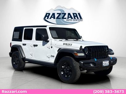 Used 2023 Jeep Wrangler Unlimited w/ 8.4" Radio Group
