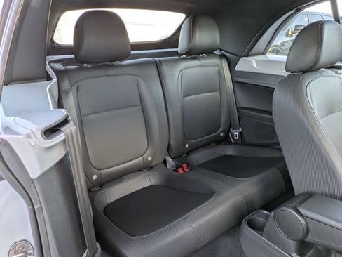 Used 2018 Volkswagen Beetle 2.0T Coast FWD image 20