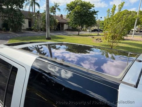 Used 2015 Land Rover LR4 HSE LUX image 28