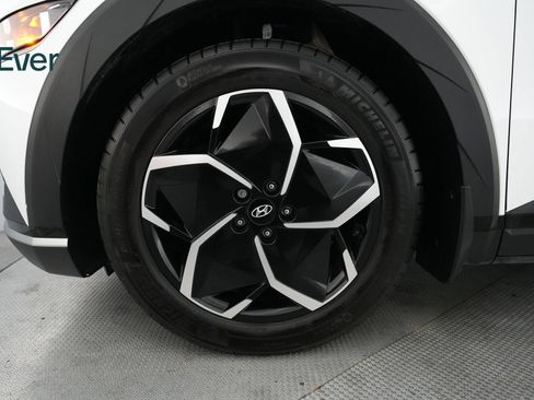 Used 2024 Hyundai Ioniq 5 SEL RWD image 19