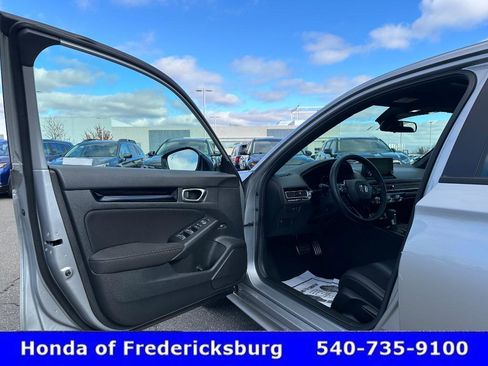 Certified 2025 Honda Civic Sport image 28