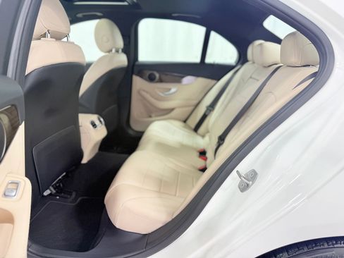 Used 2018 Mercedes-Benz C 300 Sedan w/ Premium Package image 34