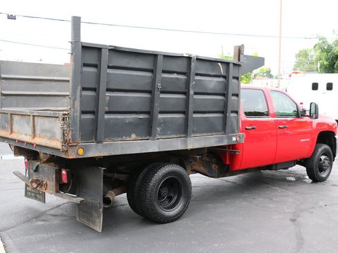 Used 2011 Chevrolet Silverado 3500 W/T w/ Snow Plow Prep Package AWD/4WD image 5