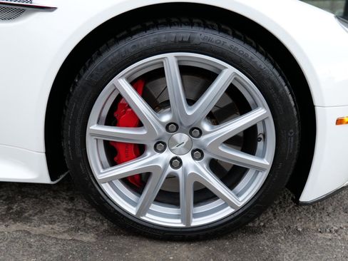 Used 2015 Aston Martin V8 Vantage S RWD image 75