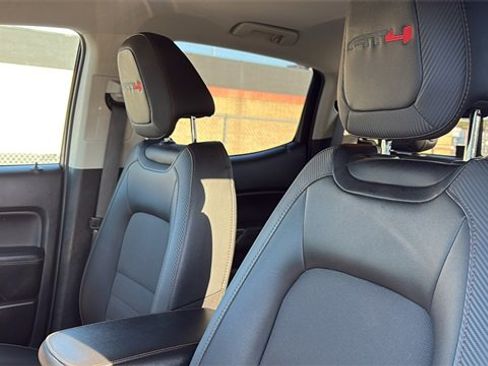 Used 2021 GMC Canyon AT4 image 20