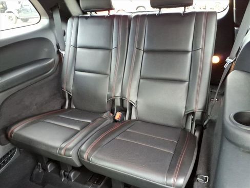 Used 2024 Dodge Durango GT image 13