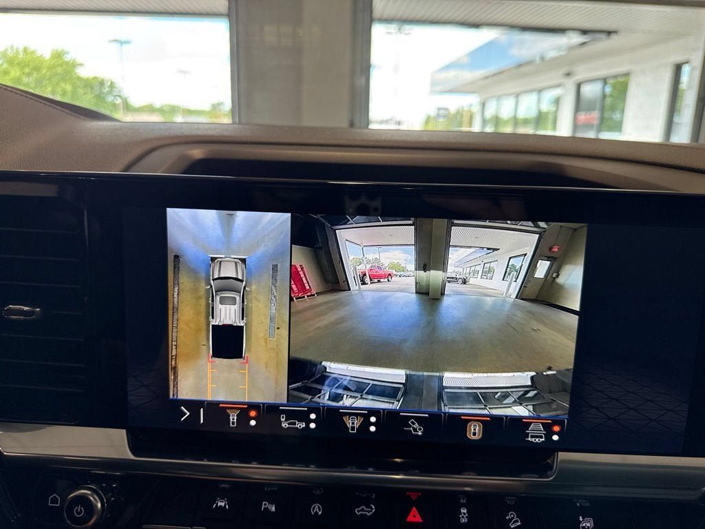 New 2026 GMC Sierra 1500 SLT w/ SLT Premium Plus Package AWD/4WD image 39