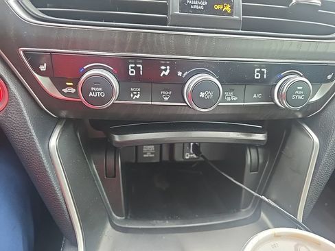 Used 2020 Honda Accord EX-L image 12