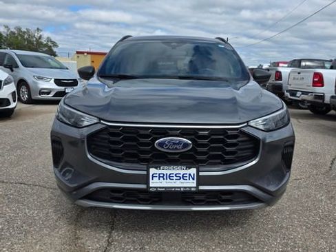 Used 2024 Ford Escape ST-Line w/ Tech Pack #1 AWD/4WD image 2