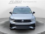 Certified 2024 Volkswagen Tiguan SE R-Line image 2