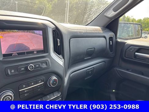 Used 2023 Chevrolet Silverado 1500 Custom Trail Boss AWD/4WD image 17