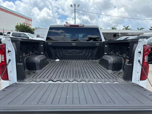 Used 2024 Chevrolet Silverado 1500 Custom RWD image 17