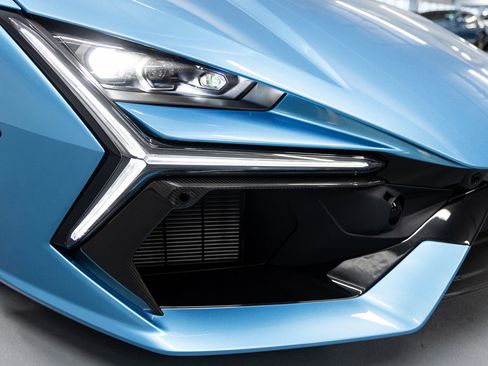 Used 2025 Lamborghini Revuelto image 24