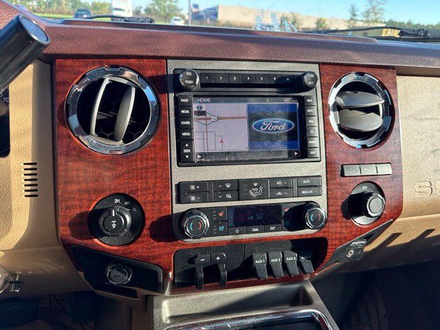 Used 2011 Ford F250 King Ranch w/ King Ranch w/Chrome Pkg AWD/4WD image 13