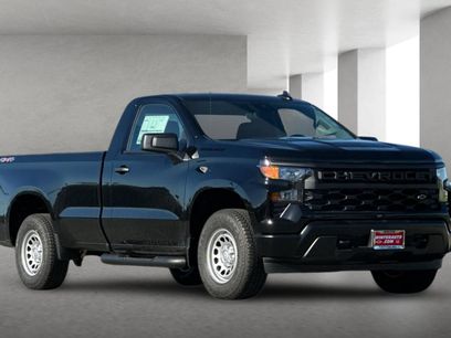 New 2026 Chevrolet Silverado 1500 W/T w/ LPO, Dark Essentials Package