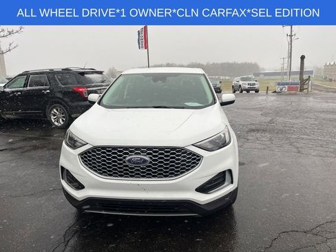 Used 2024 Ford Edge SEL image 2