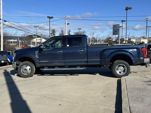 Used 2019 Ford F350 XLT w/ XLT Premium Package image 9
