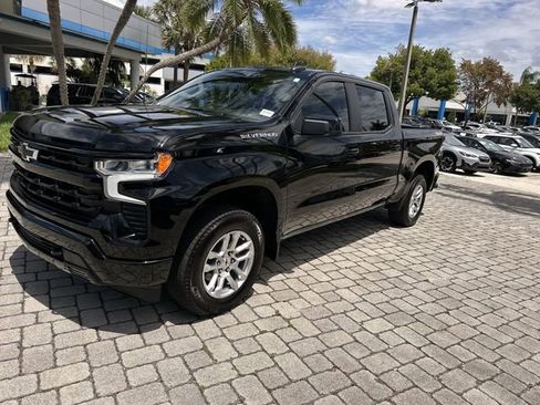 Used 2025 Chevrolet Silverado 1500 RST AWD/4WD image 32