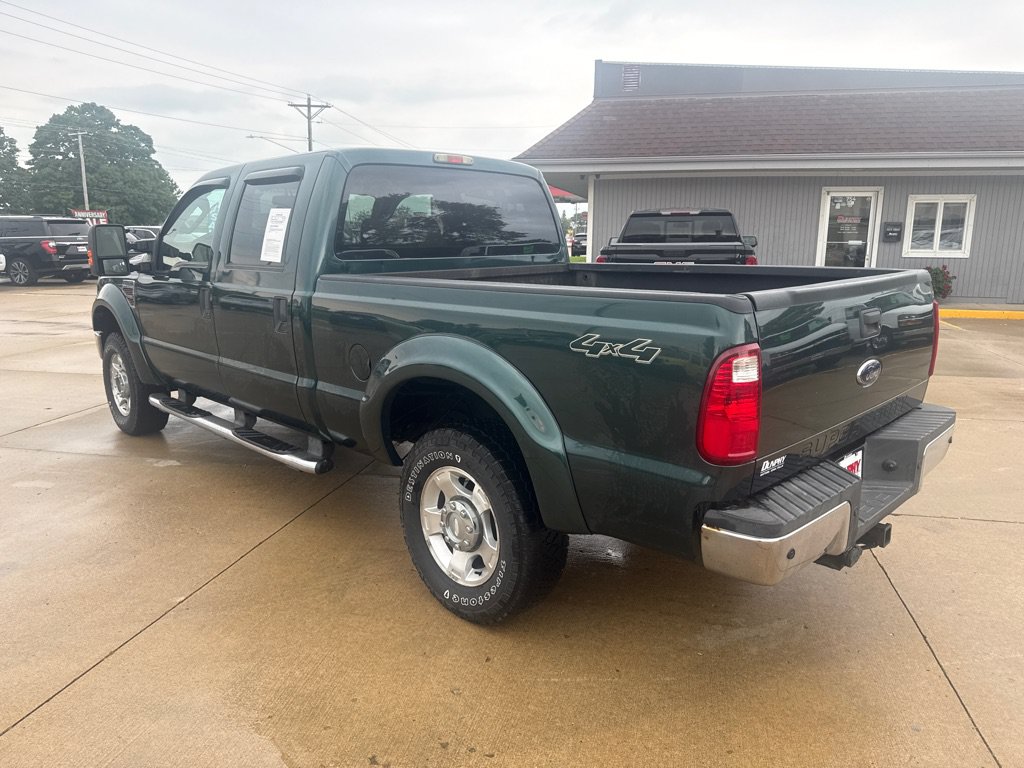 Used 2010 Ford F250 4x4 Crew Cab Super Duty image 3