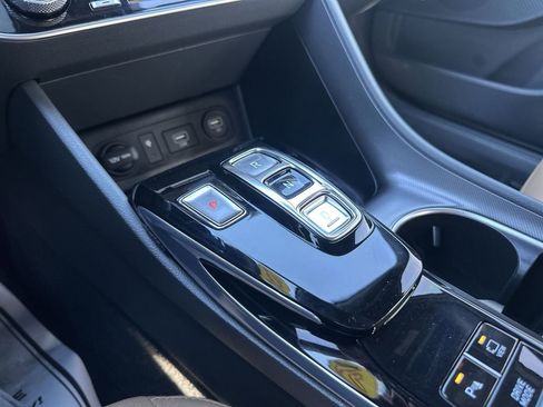 Used 2020 Hyundai Sonata Limited image 20