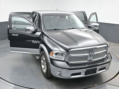 Used 2016 RAM 1500 Laramie w/ Convenience Group AWD/4WD image 48
