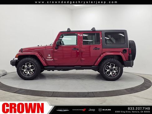Used 2013 Jeep Wrangler Unlimited Sahara image 4
