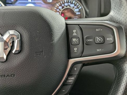 Used 2025 RAM 1500 Warlock AWD/4WD image 15