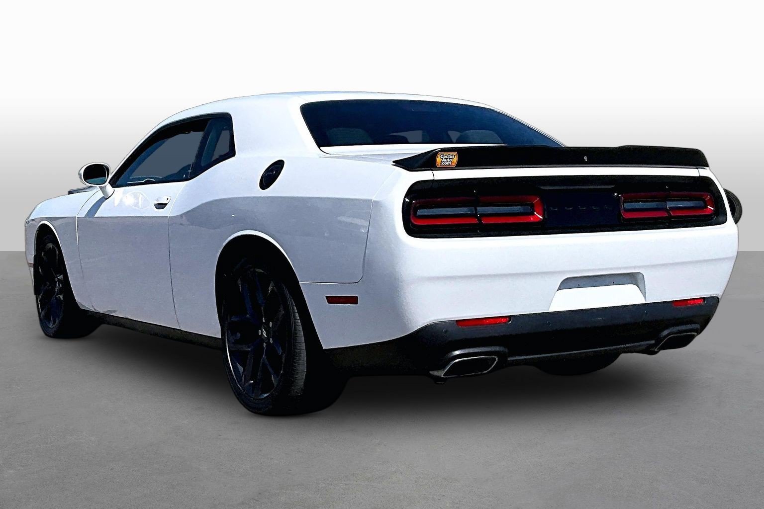 Used 2020 Dodge Challenger R/T w/ Blacktop Package RWD image 11