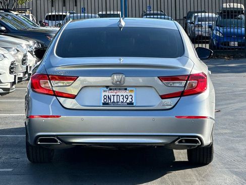 Certified 2020 Honda Accord Touring image 4
