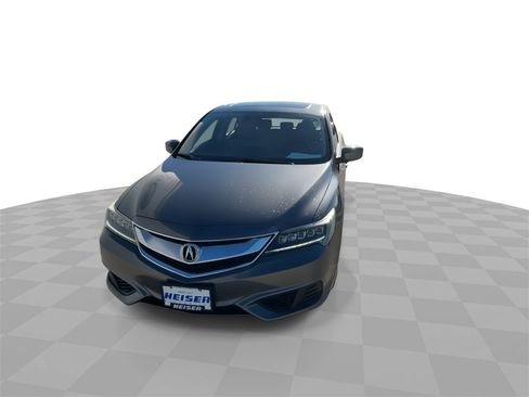 Used 2017 Acura ILX image 3