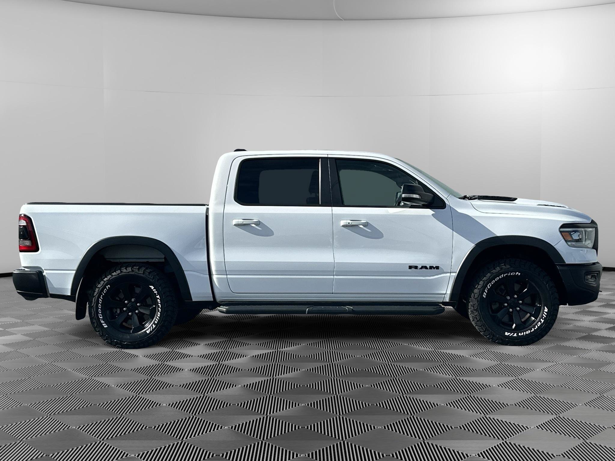 Used 2022 RAM 1500 Rebel w/ Rebel Level 2 Equipment Group AWD/4WD image 2