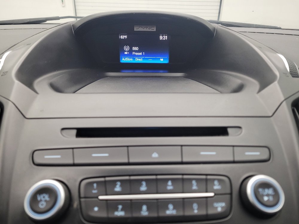 Used 2017 Ford Escape SE w/ SE Cold Weather Package FWD image 25