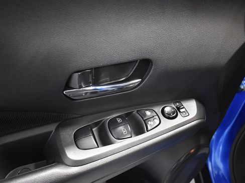 Certified 2023 Nissan Kicks SV FWD image 15