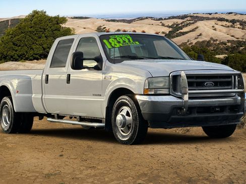 Used 2002 Ford F350 XL image 2