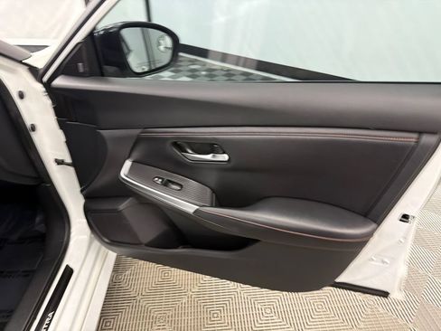 Used 2020 Nissan Sentra SR w/ Electronics Package FWD image 14