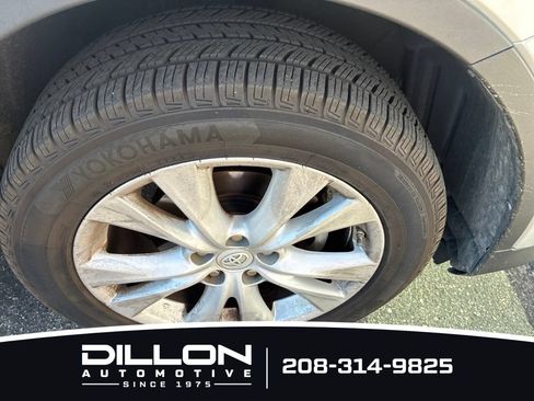 Used 2015 Toyota RAV4 Limited AWD/4WD image 11