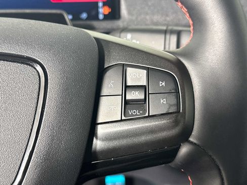 Used 2025 Ford Mustang Mach-E Premium w/ Sport Appearance Package AWD/4WD image 31