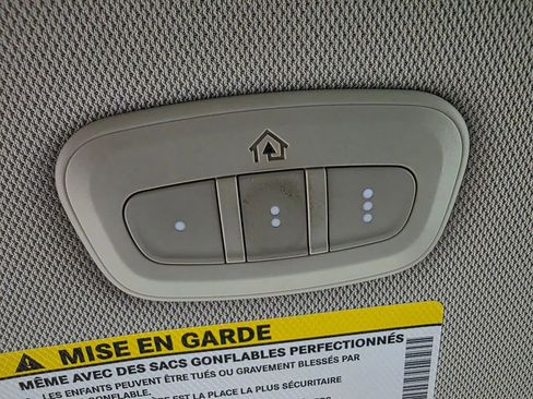 Used 2019 Chrysler Pacifica Touring-L Plus w/ Advanced Safetytec Group FWD image 22