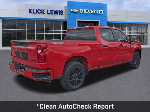 Used 2022 Chevrolet Silverado 1500 Custom w/ Rally Edition AWD/4WD image 8