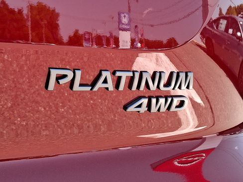 New 2026 Nissan Pathfinder Platinum AWD/4WD image 23