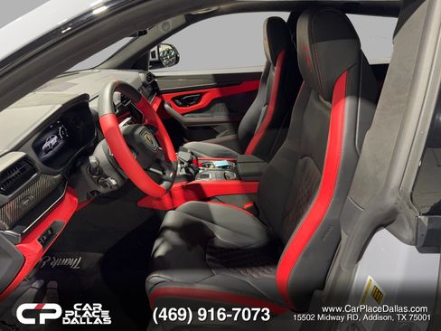 Used 2025 Lamborghini Urus SE AWD/4WD image 19