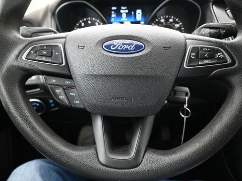 Used 2018 Ford Focus SE image 23