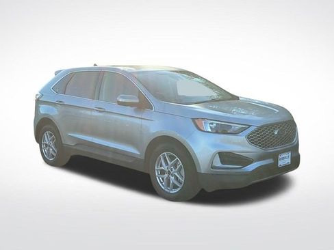 Used 2023 Ford Edge SEL image 9